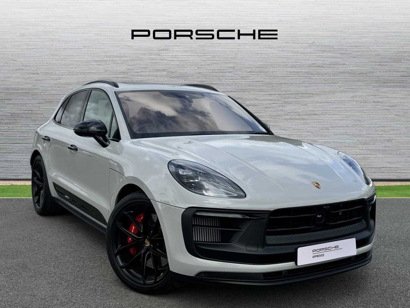 Main listing image - Porsche Macan