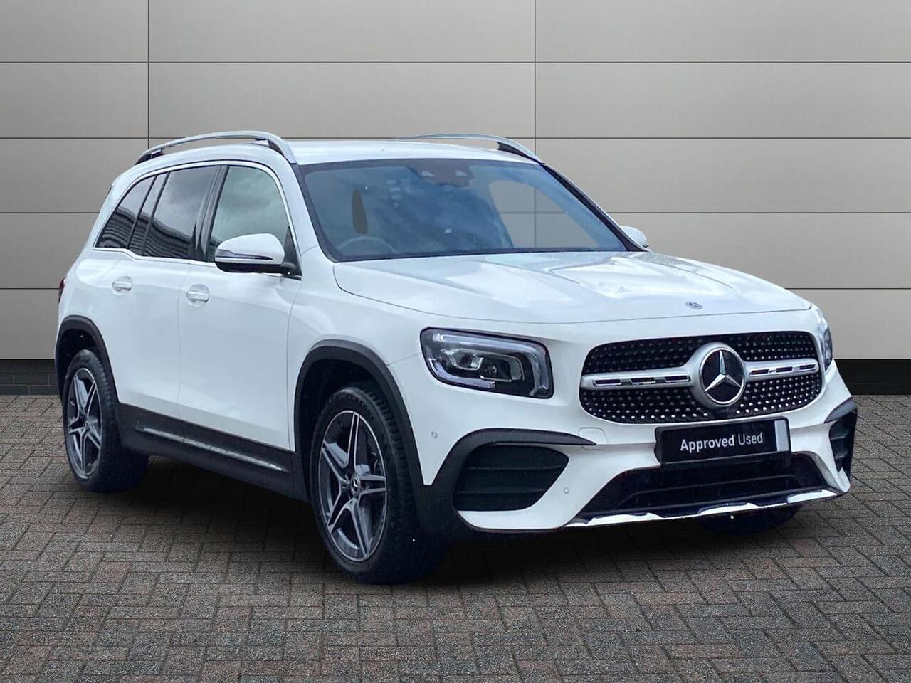 Main listing image - Mercedes-Benz GLB