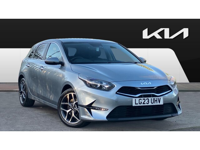 Main listing image - Kia Ceed