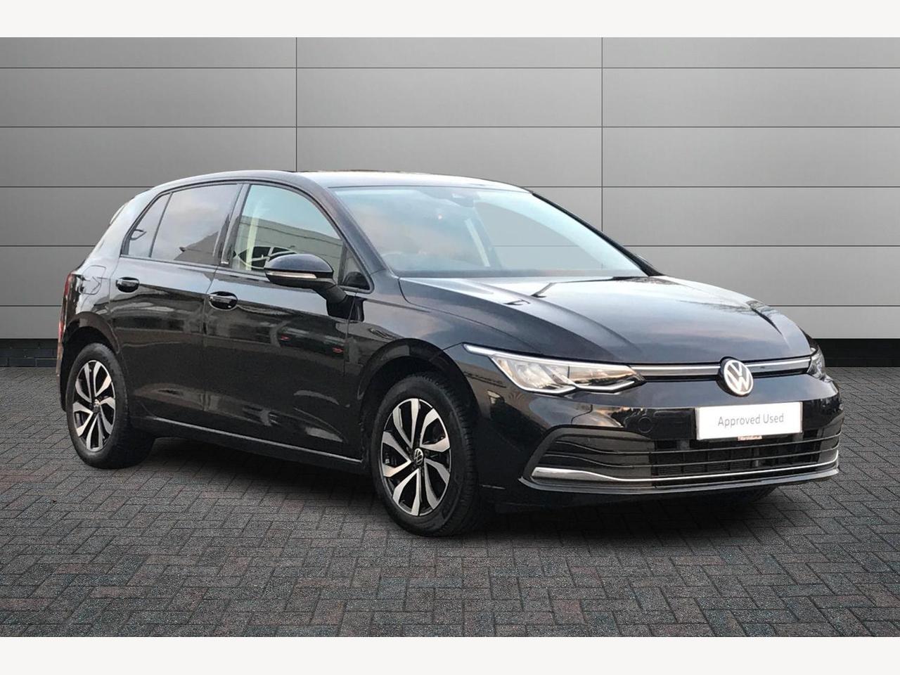 Main listing image - Volkswagen Golf