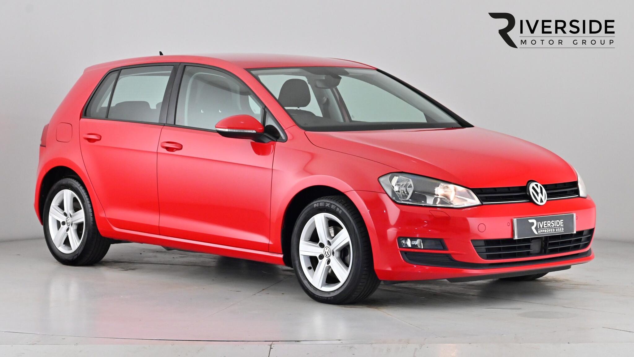Main listing image - Volkswagen Golf