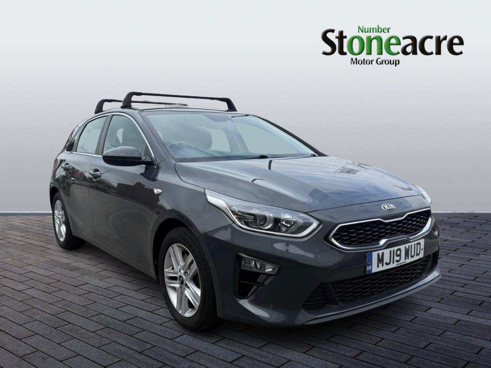 Main listing image - Kia Ceed