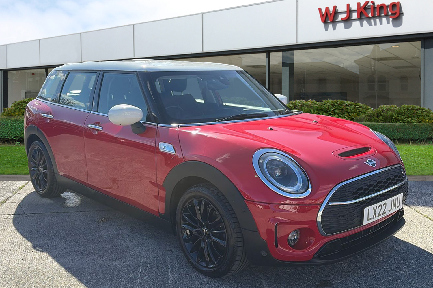 Main listing image - MINI Clubman