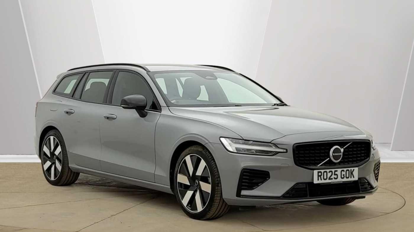 Main listing image - Volvo V60