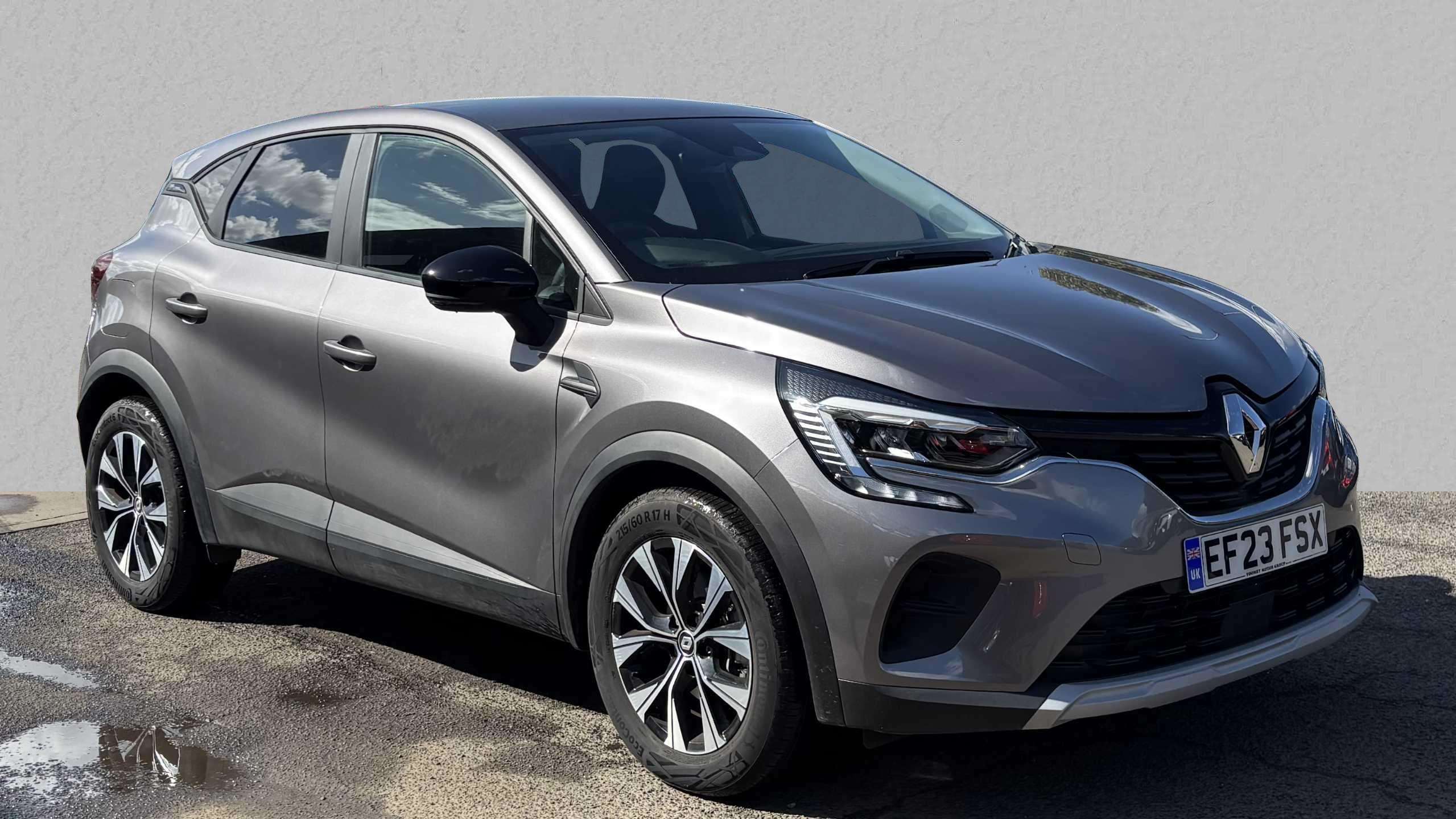 Main listing image - Renault Captur