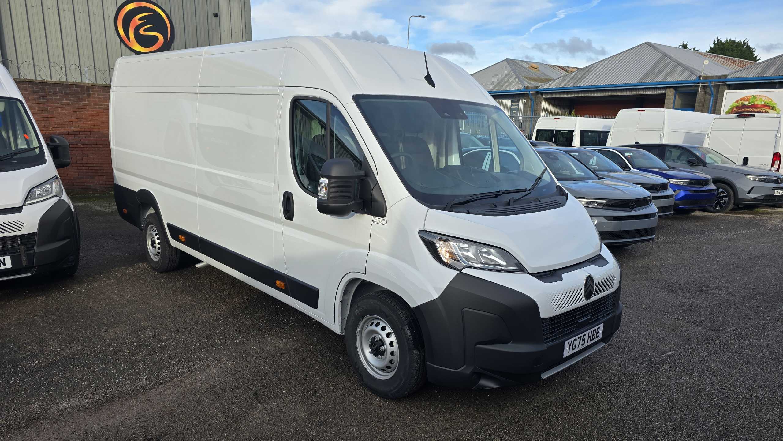 Main listing image - Citroen Relay