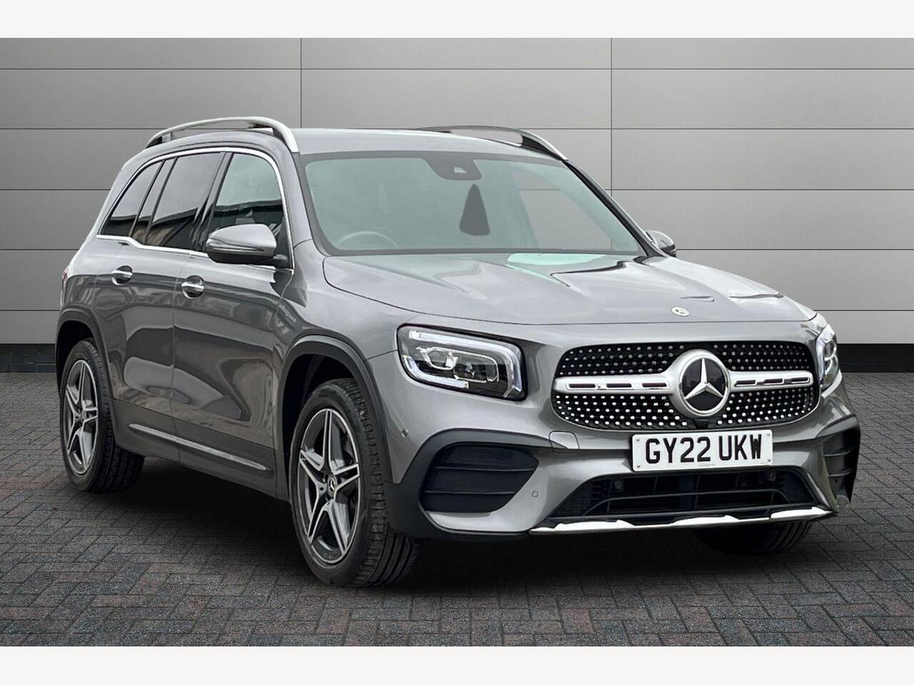 Main listing image - Mercedes-Benz GLB