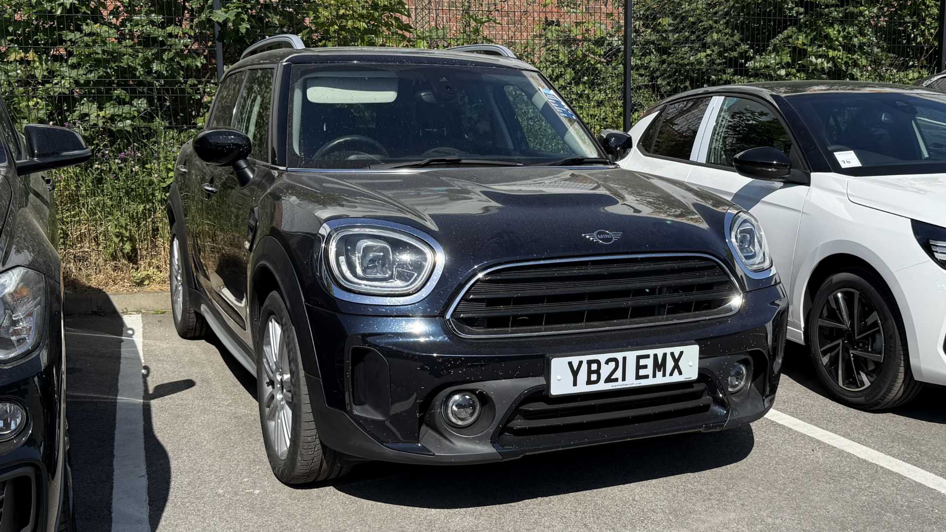 Main listing image - MINI Countryman