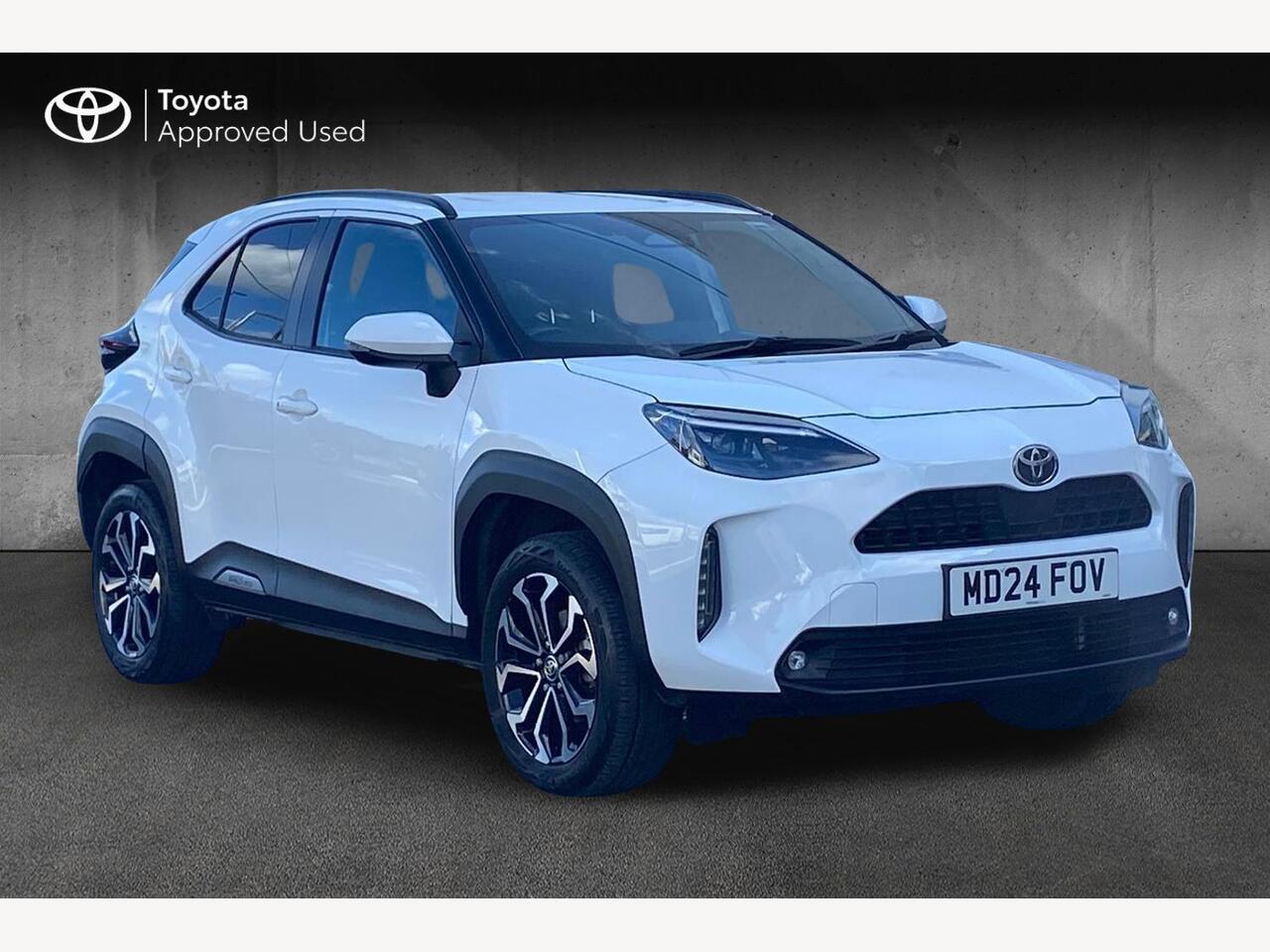 Main listing image - Toyota Yaris Cross