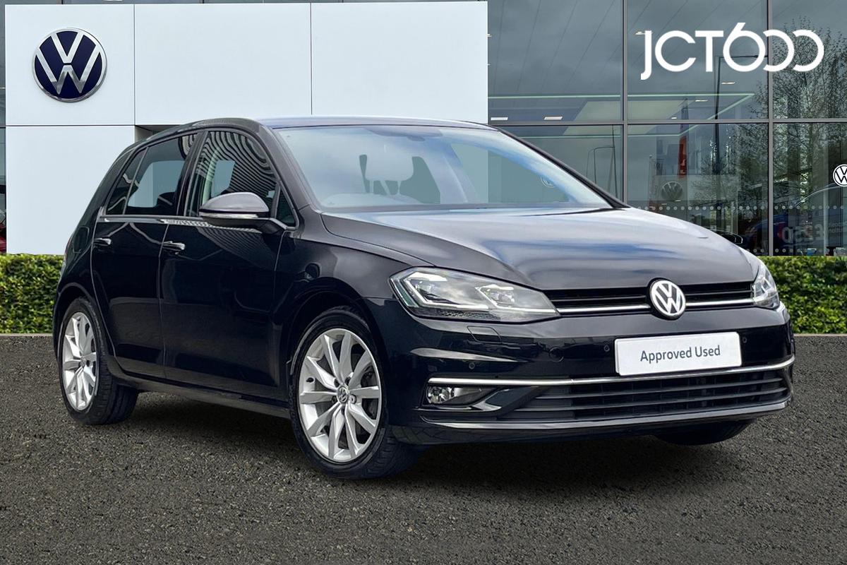Main listing image - Volkswagen Golf