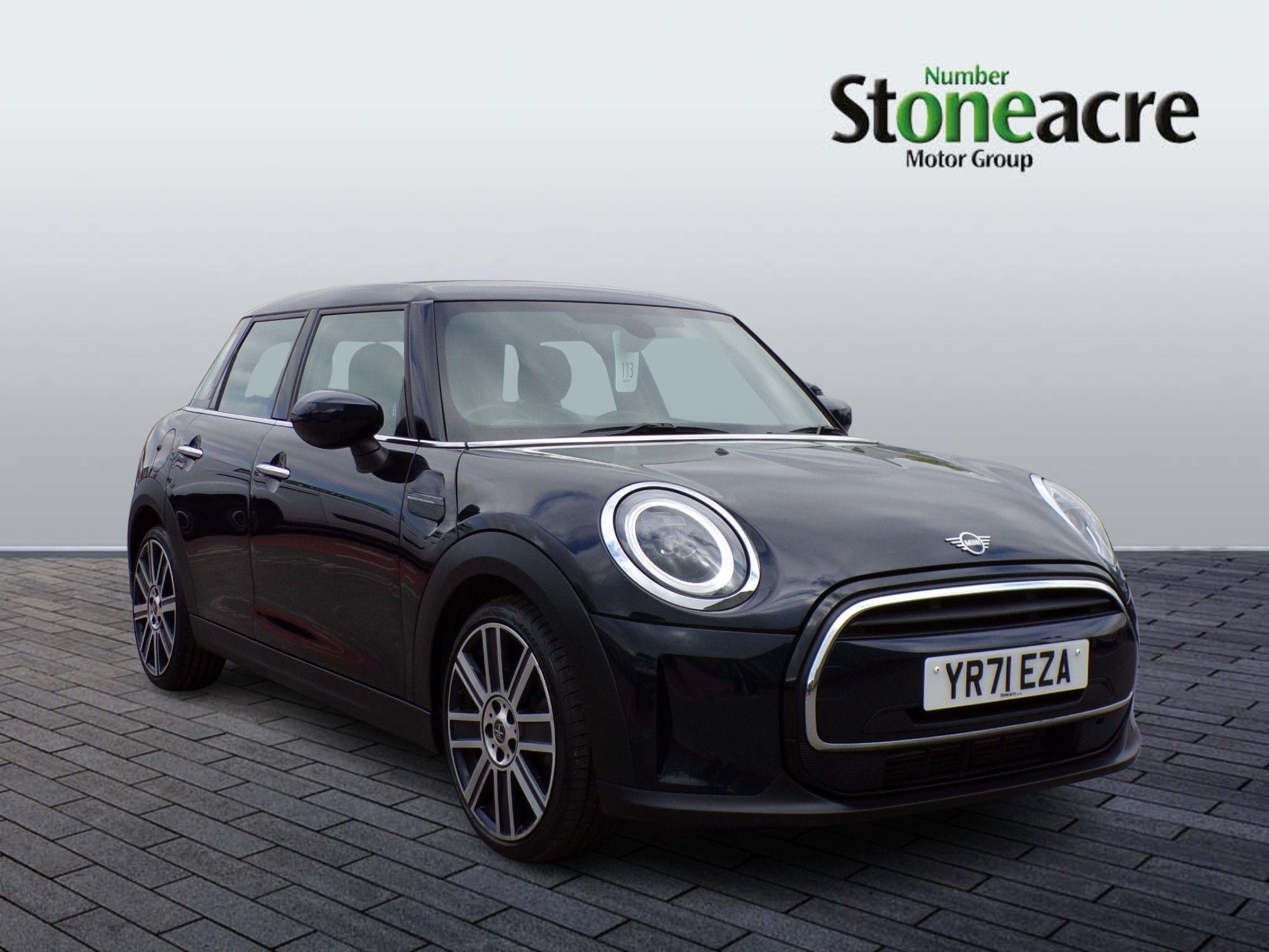 Main listing image - MINI Hatchback 5dr