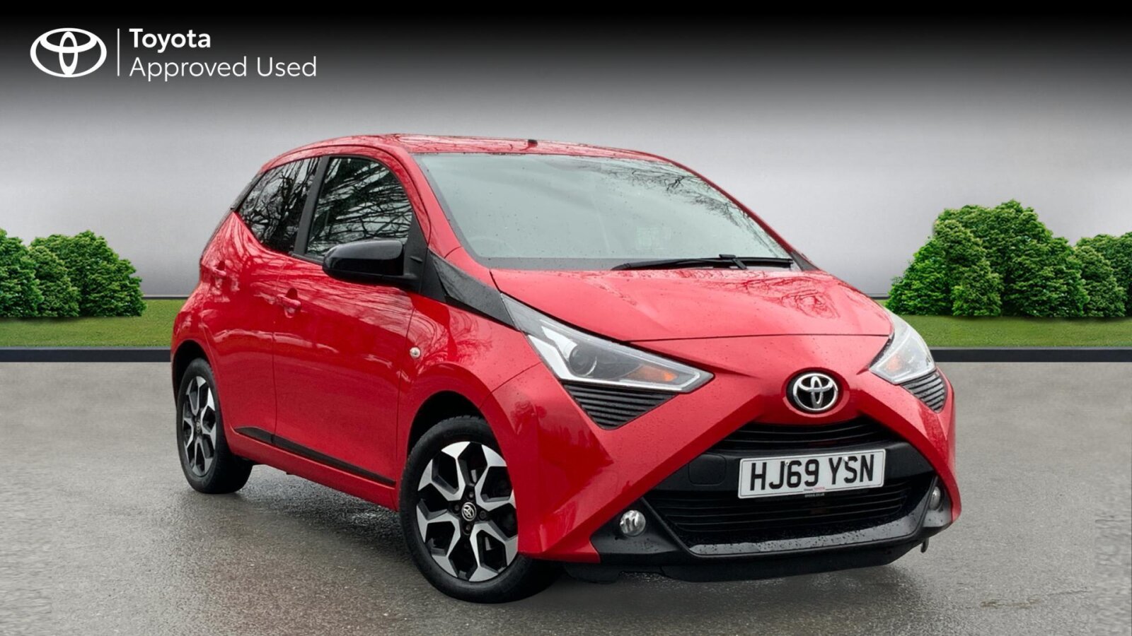 Main listing image - Toyota Aygo