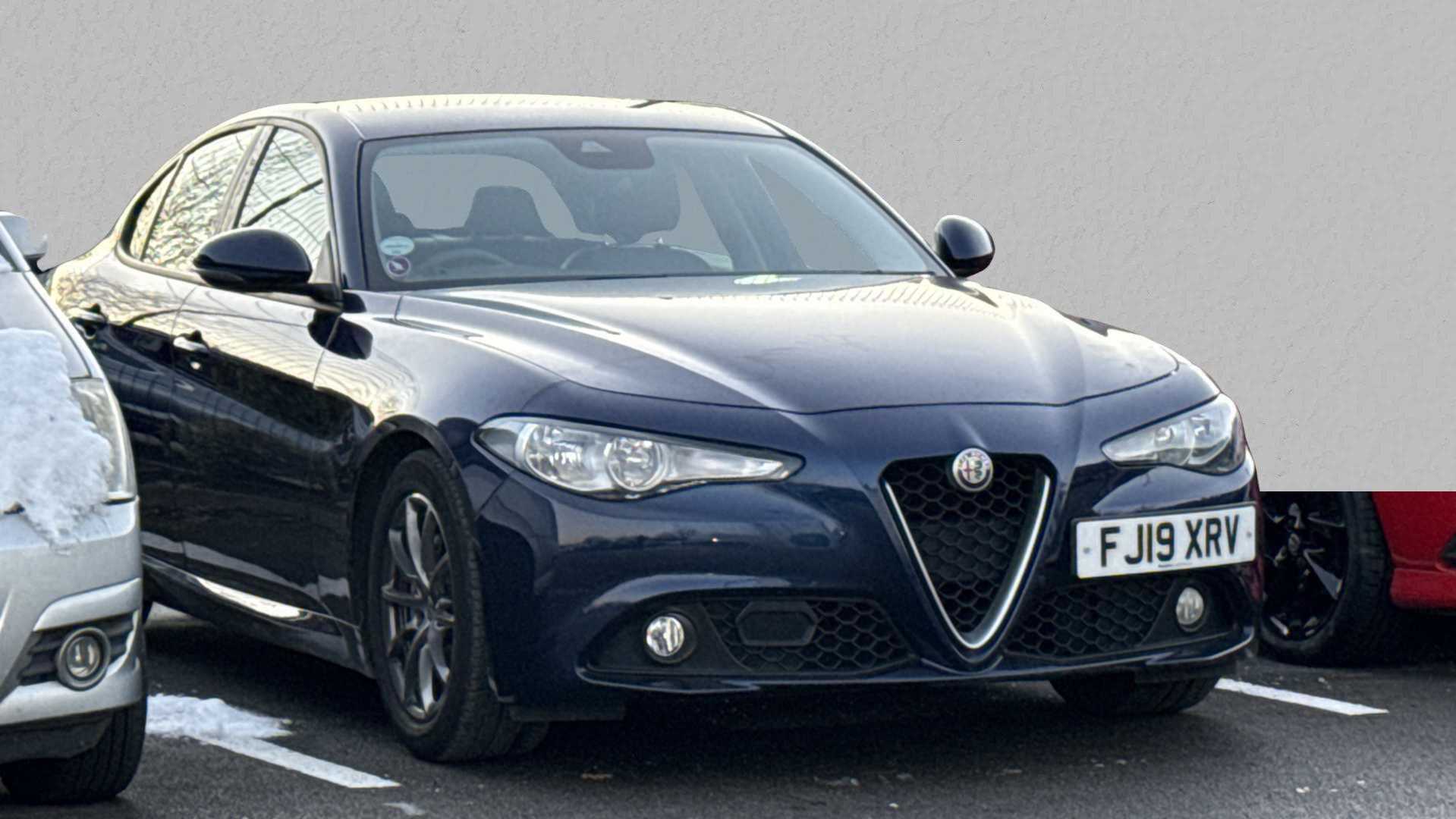 Main listing image - Alfa Romeo Giulia