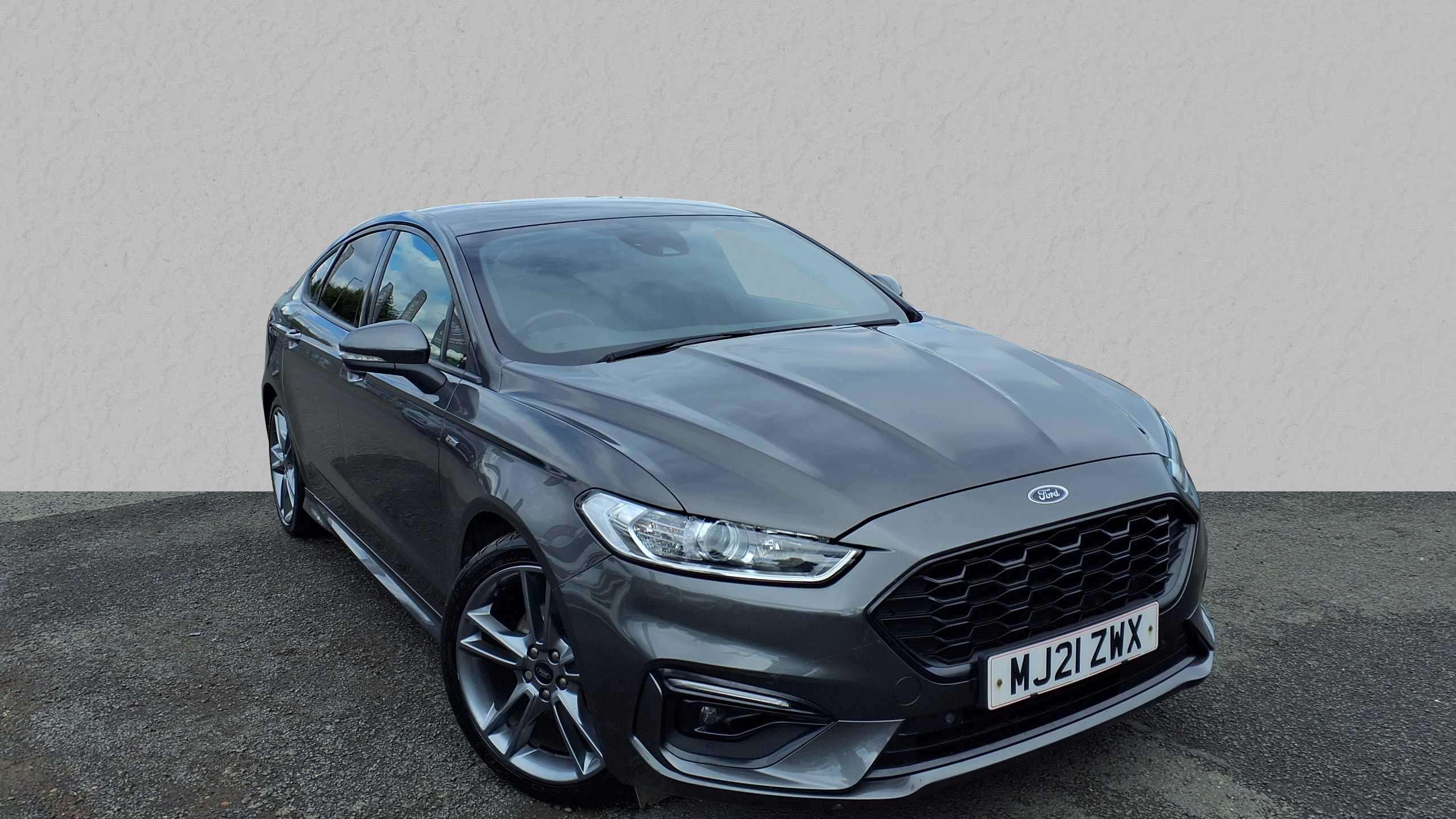 Main listing image - Ford Mondeo