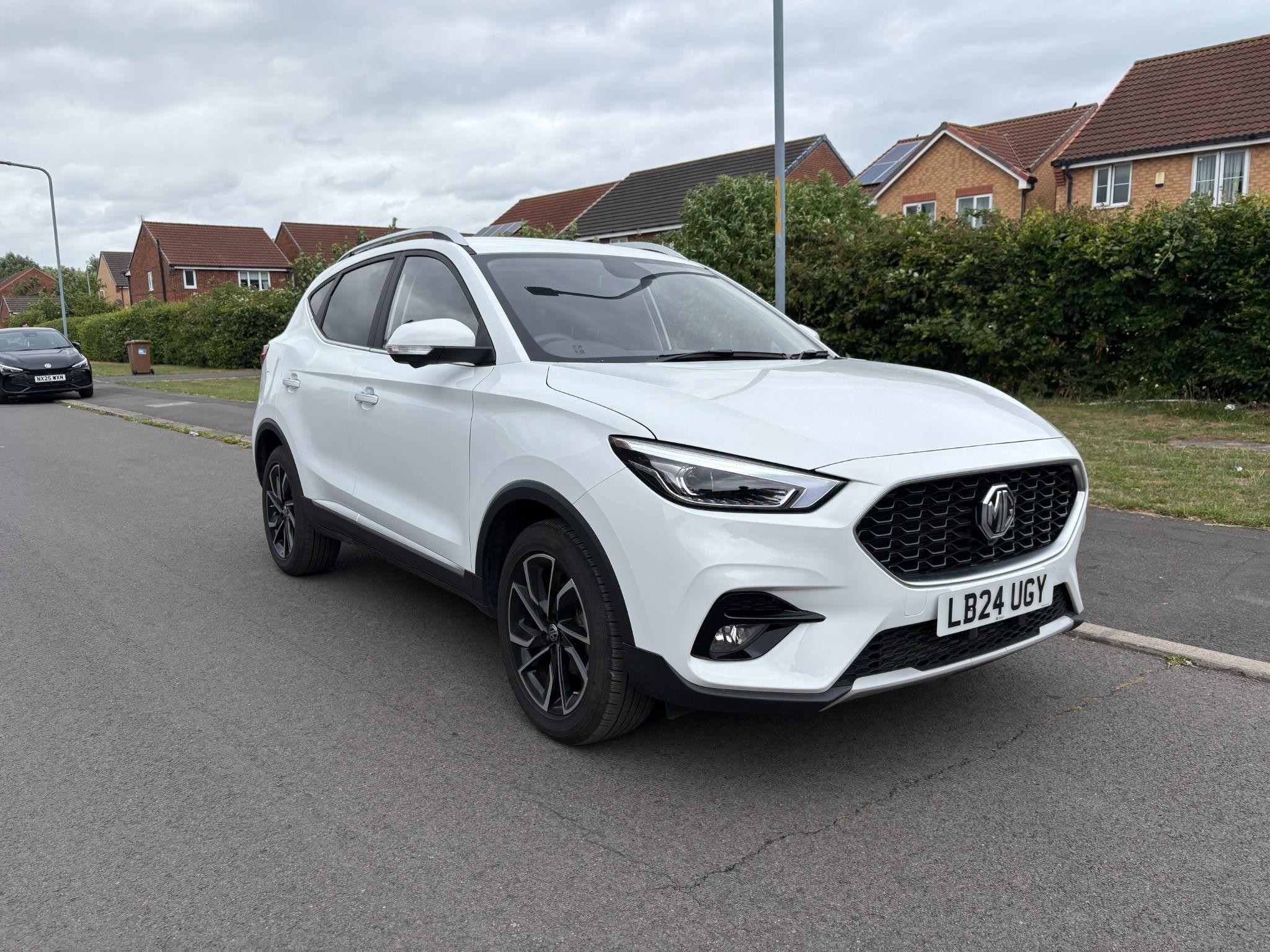 Main listing image - MG ZS