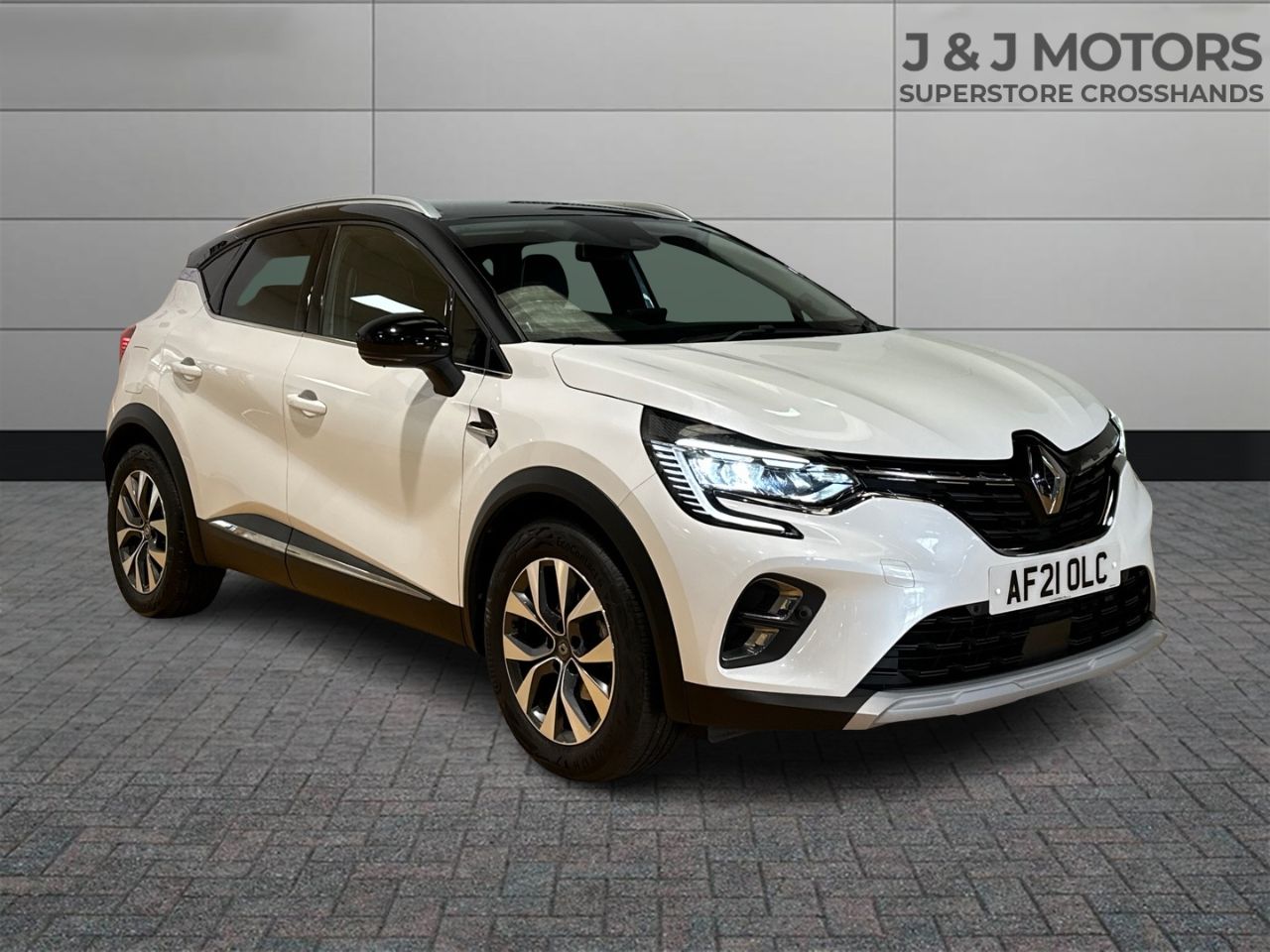 Main listing image - Renault Captur