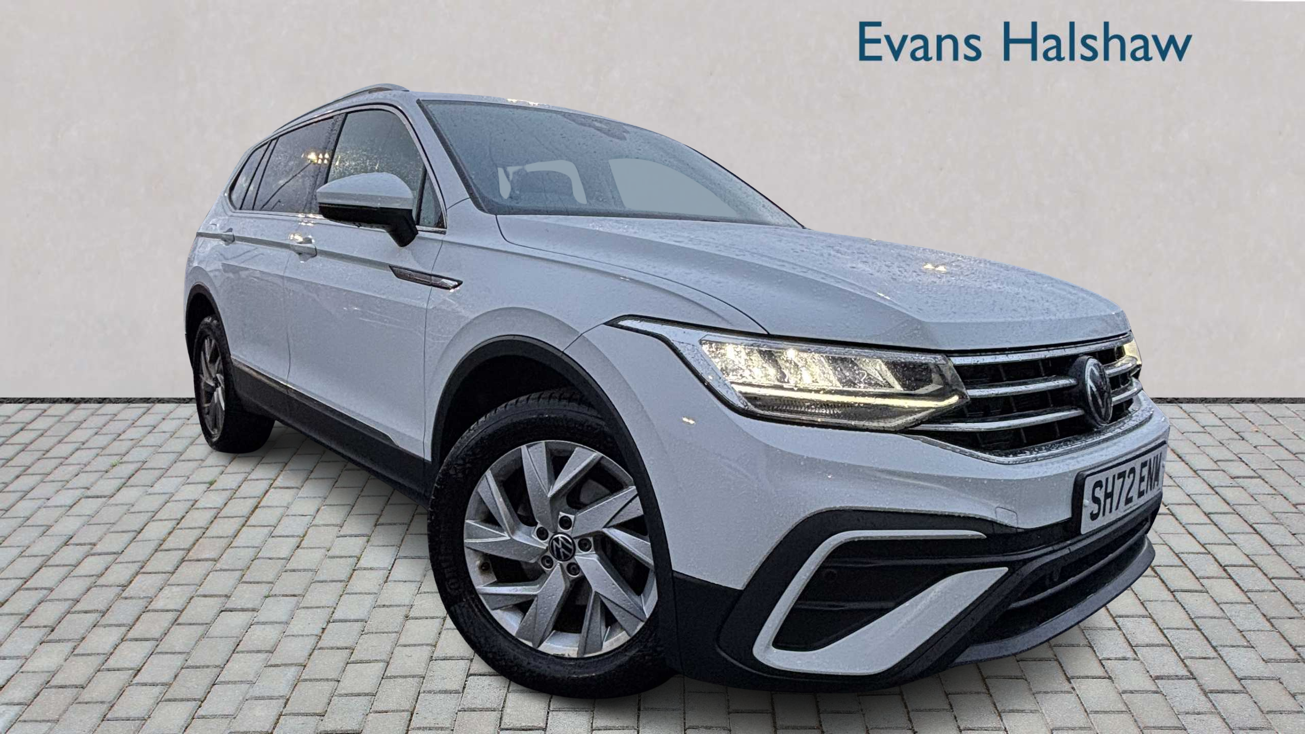 Main listing image - Volkswagen Tiguan Allspace