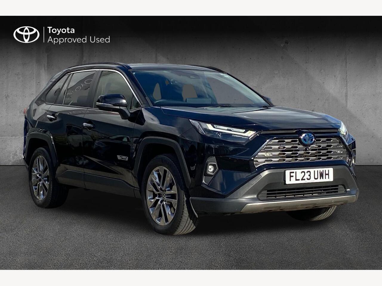 Main listing image - Toyota RAV4