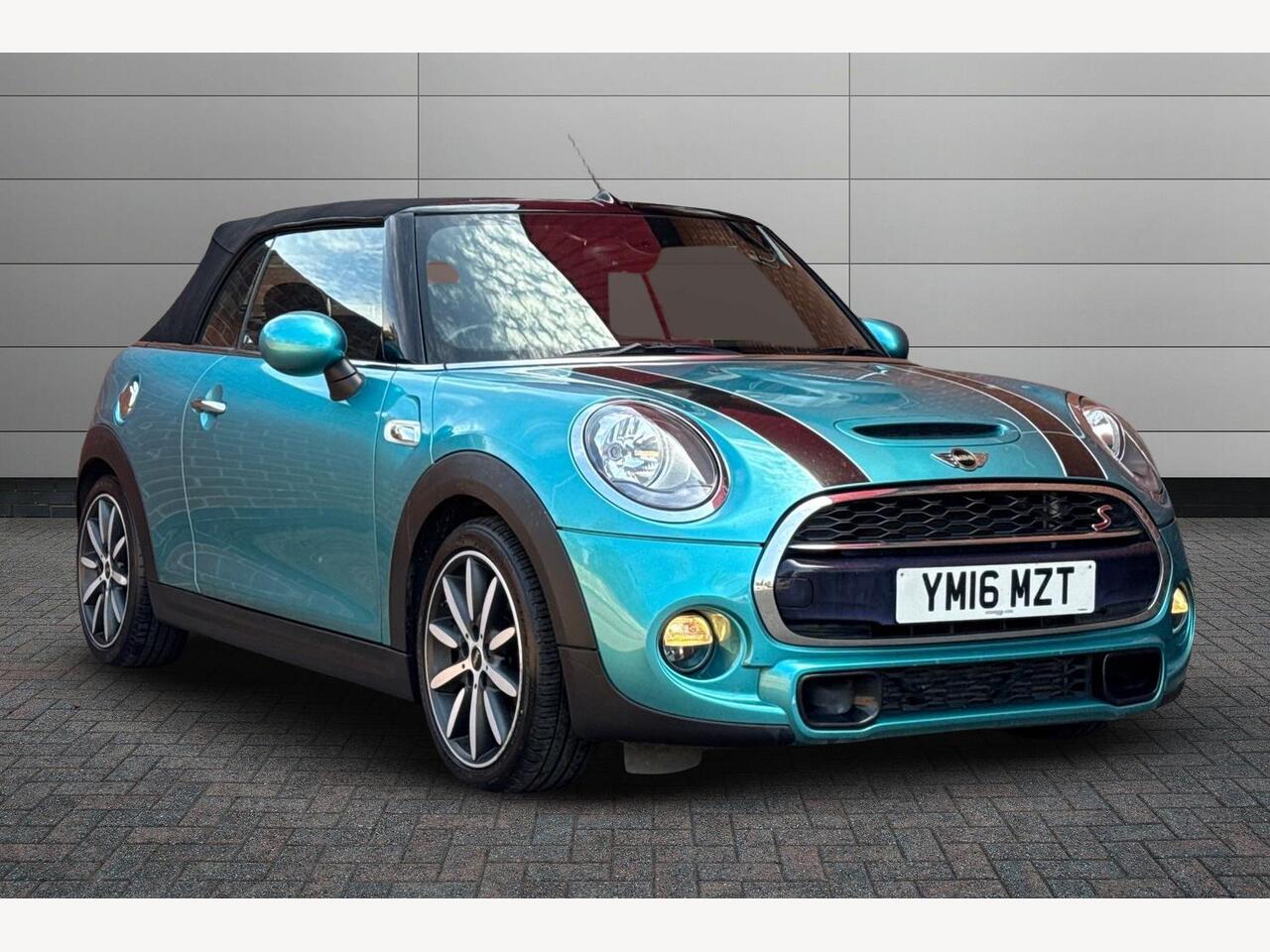 Main listing image - MINI Convertible