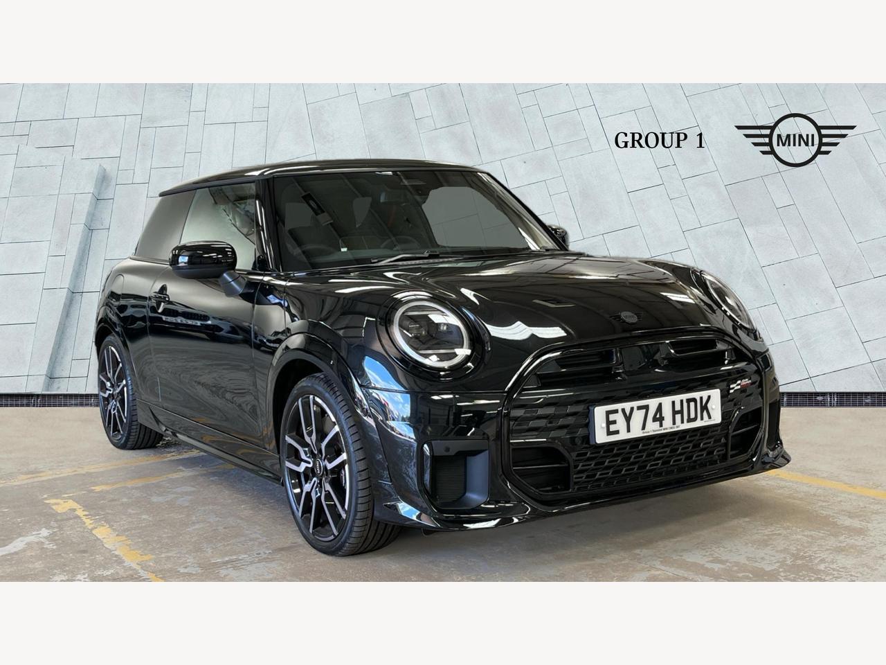 Main listing image - MINI Hatchback