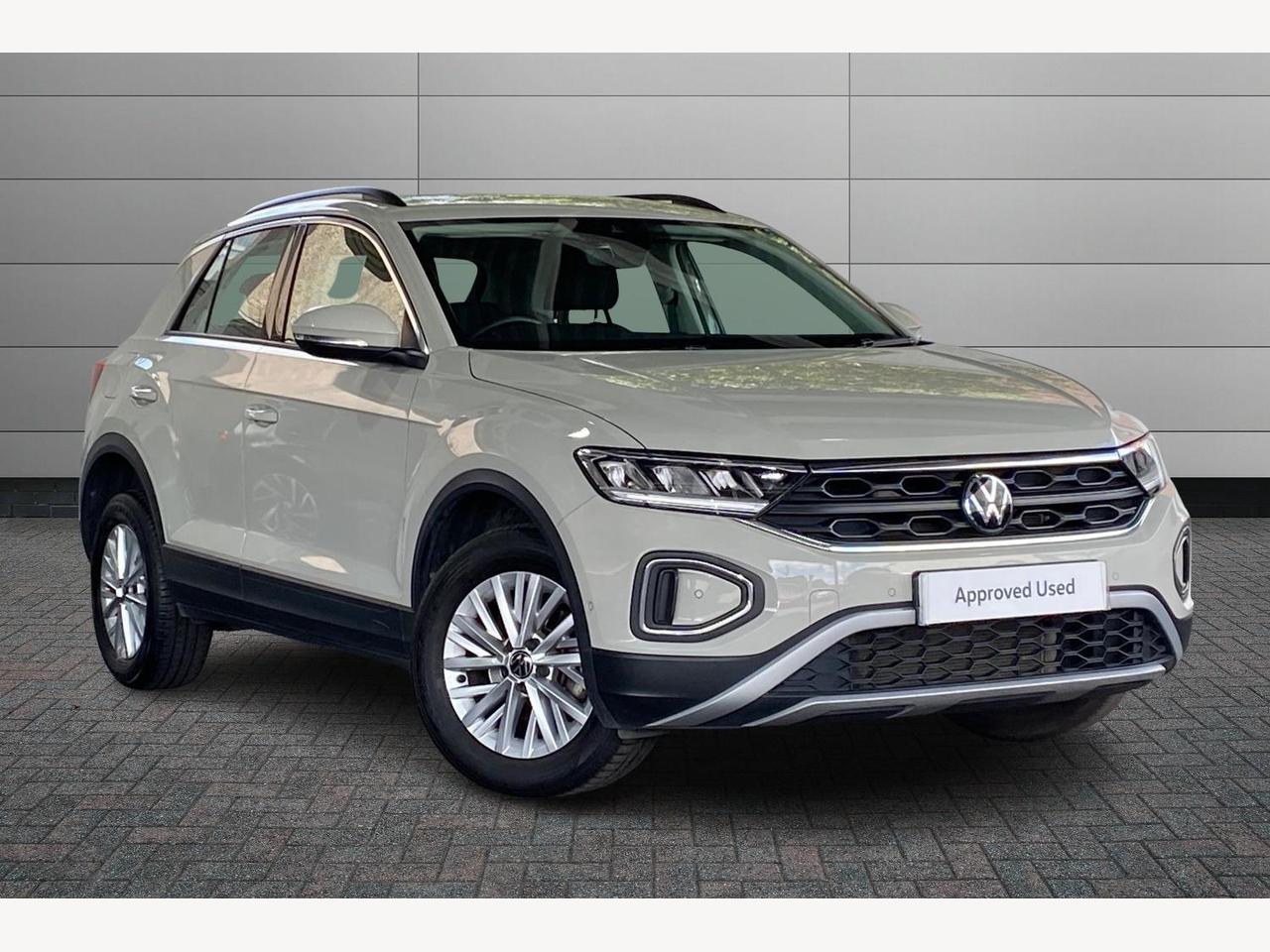 Main listing image - Volkswagen T-Roc
