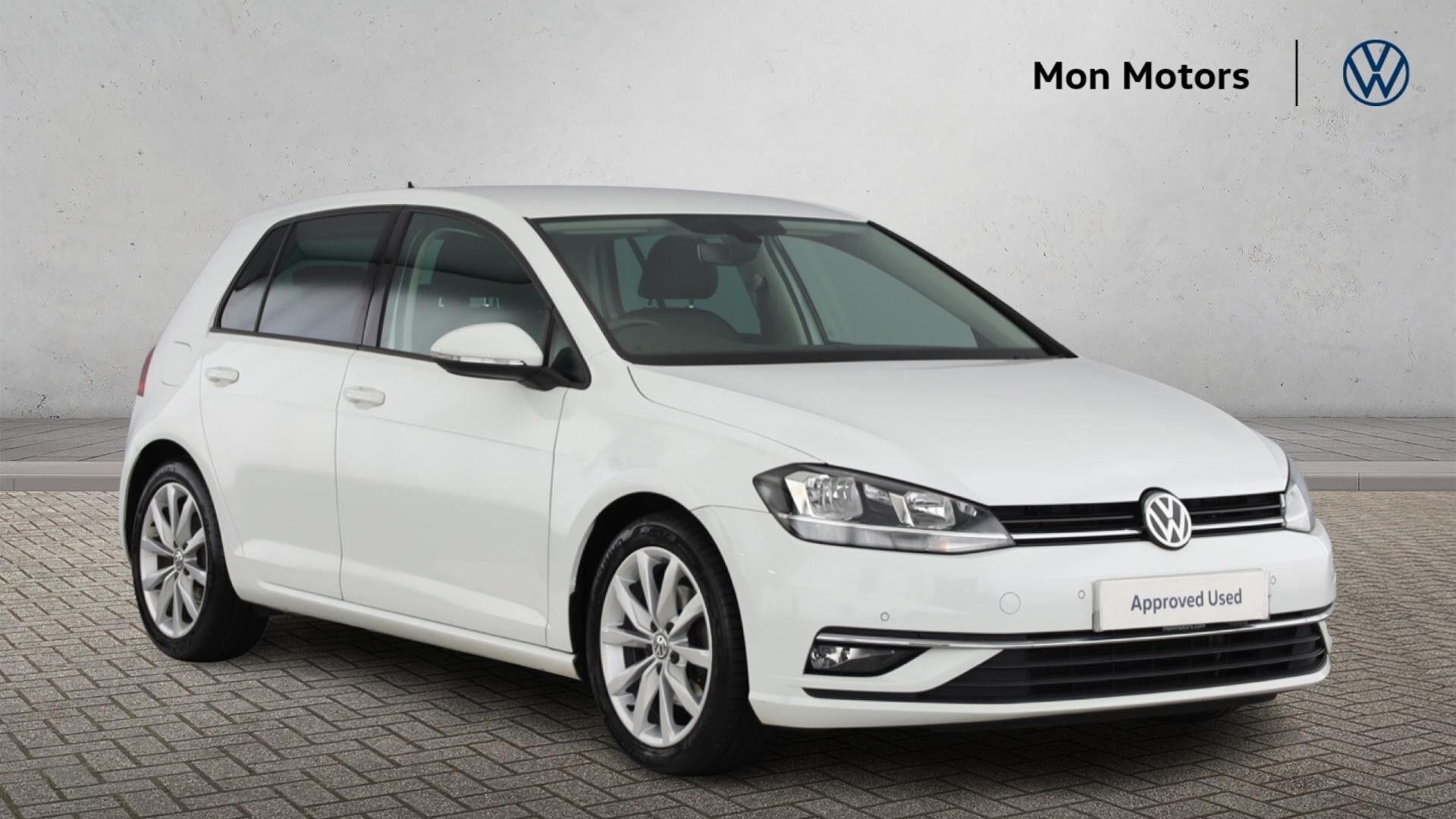 Main listing image - Volkswagen Golf