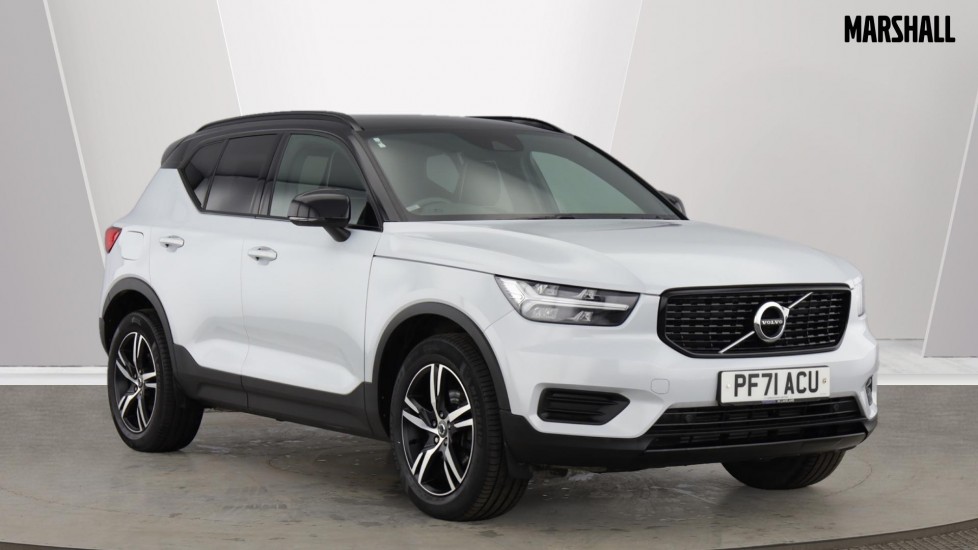 Main listing image - Volvo XC40