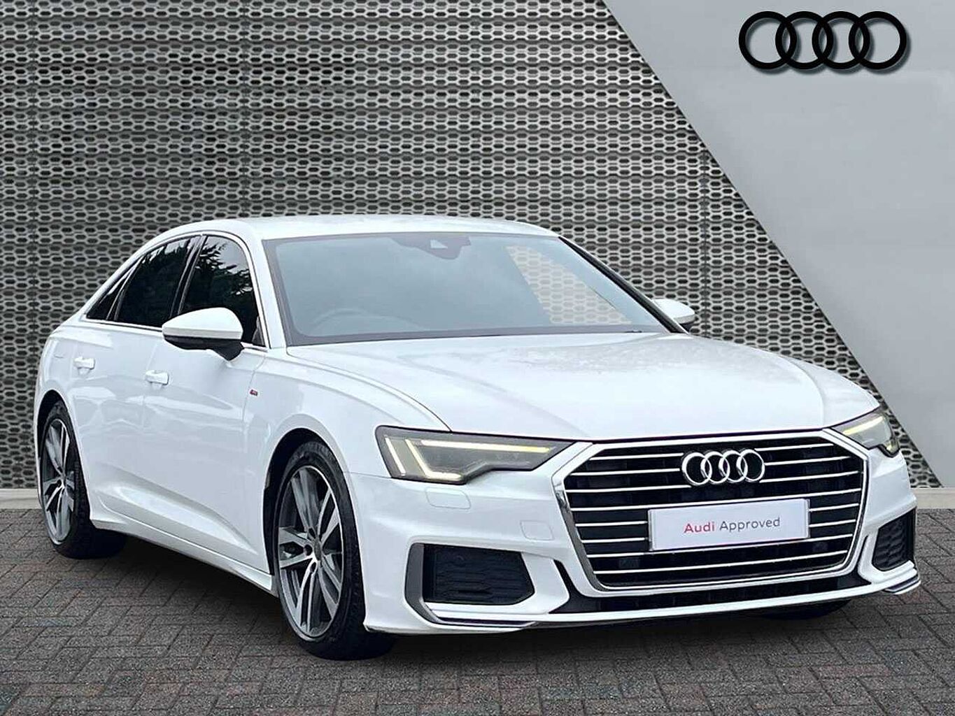 Main listing image - Audi A6