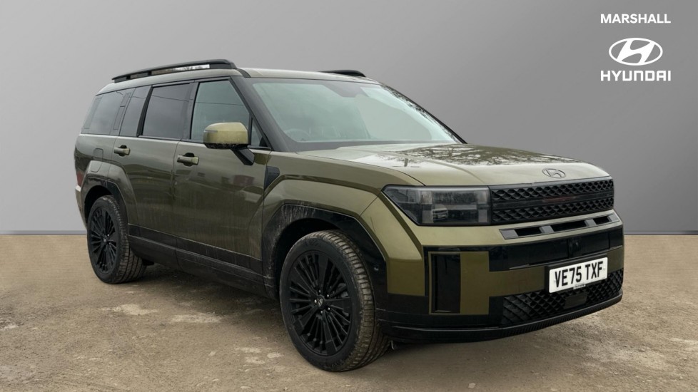 Main listing image - Hyundai Santa Fe