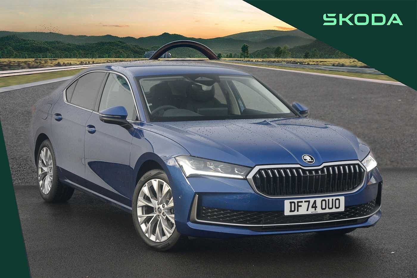 Main listing image - Skoda Superb