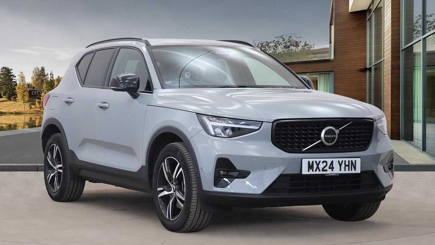 Main listing image - Volvo XC40