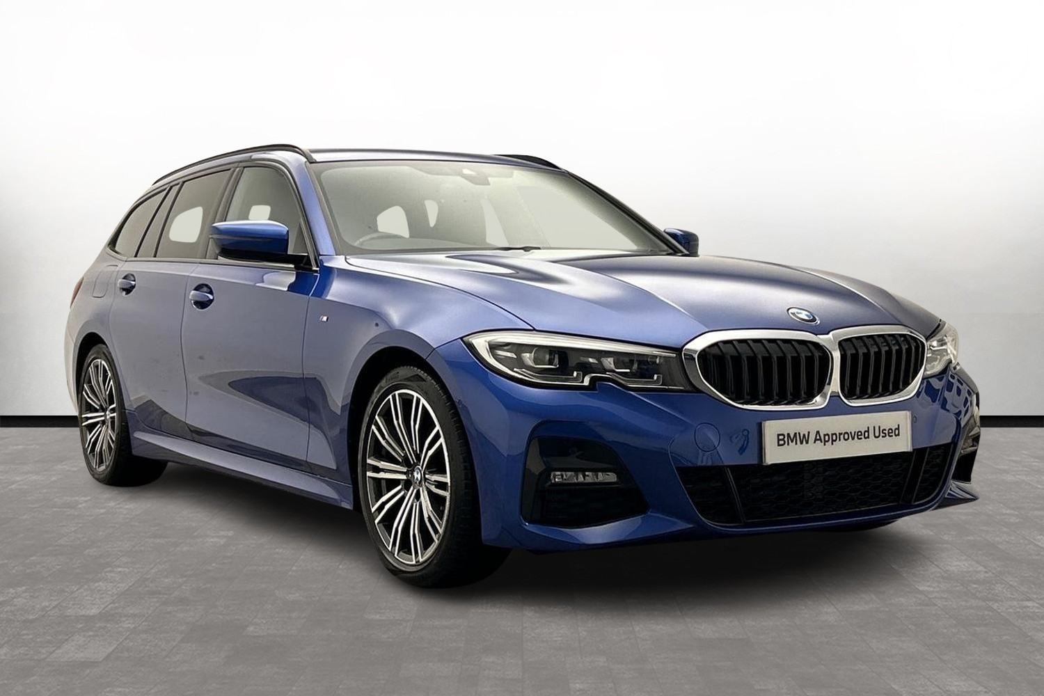 Main listing image - BMW 3 Series Touring