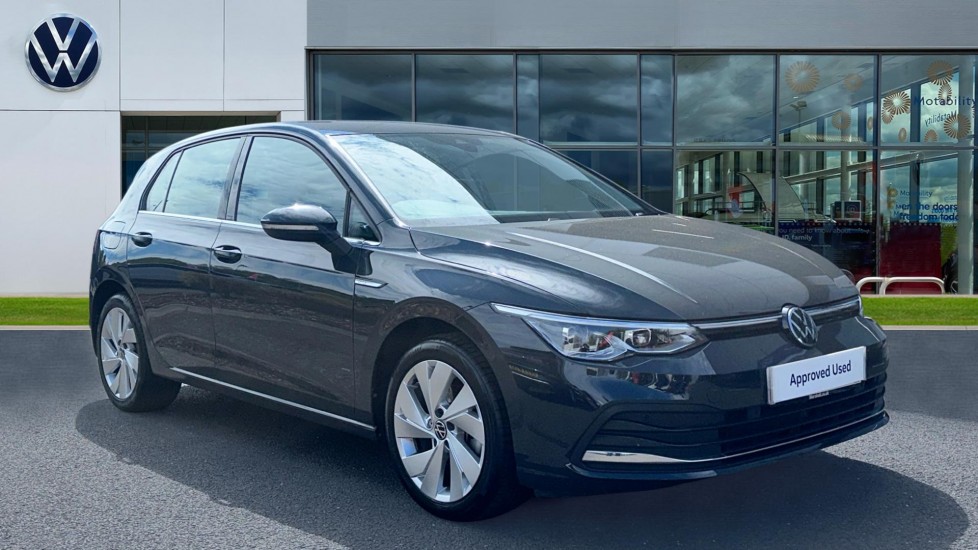 Main listing image - Volkswagen Golf