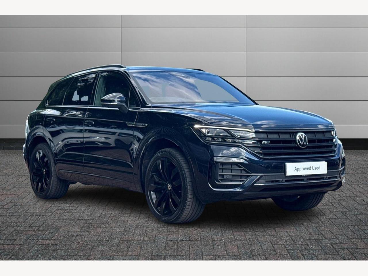 Main listing image - Volkswagen Touareg