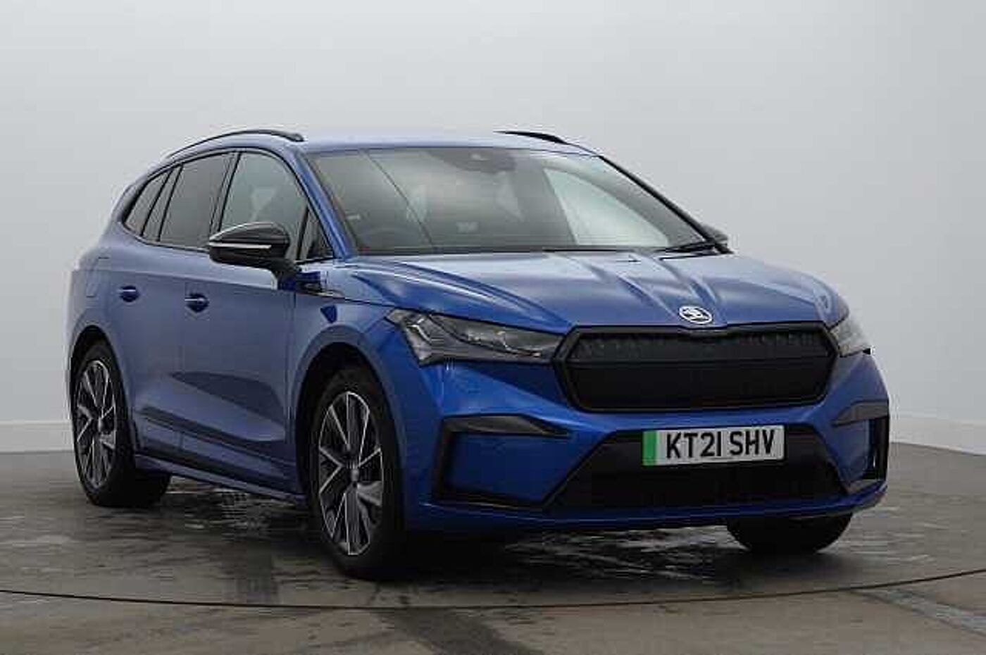 Main listing image - Skoda Enyaq