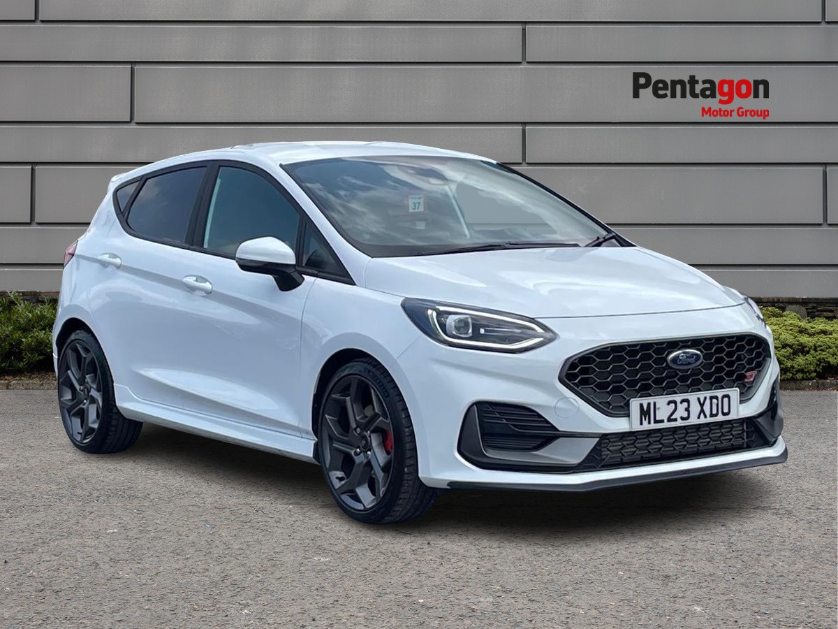 Main listing image - Ford Fiesta ST