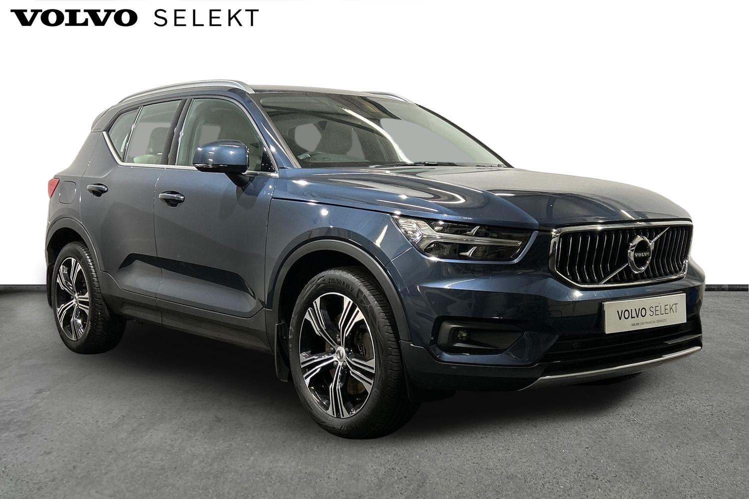 Main listing image - Volvo XC40