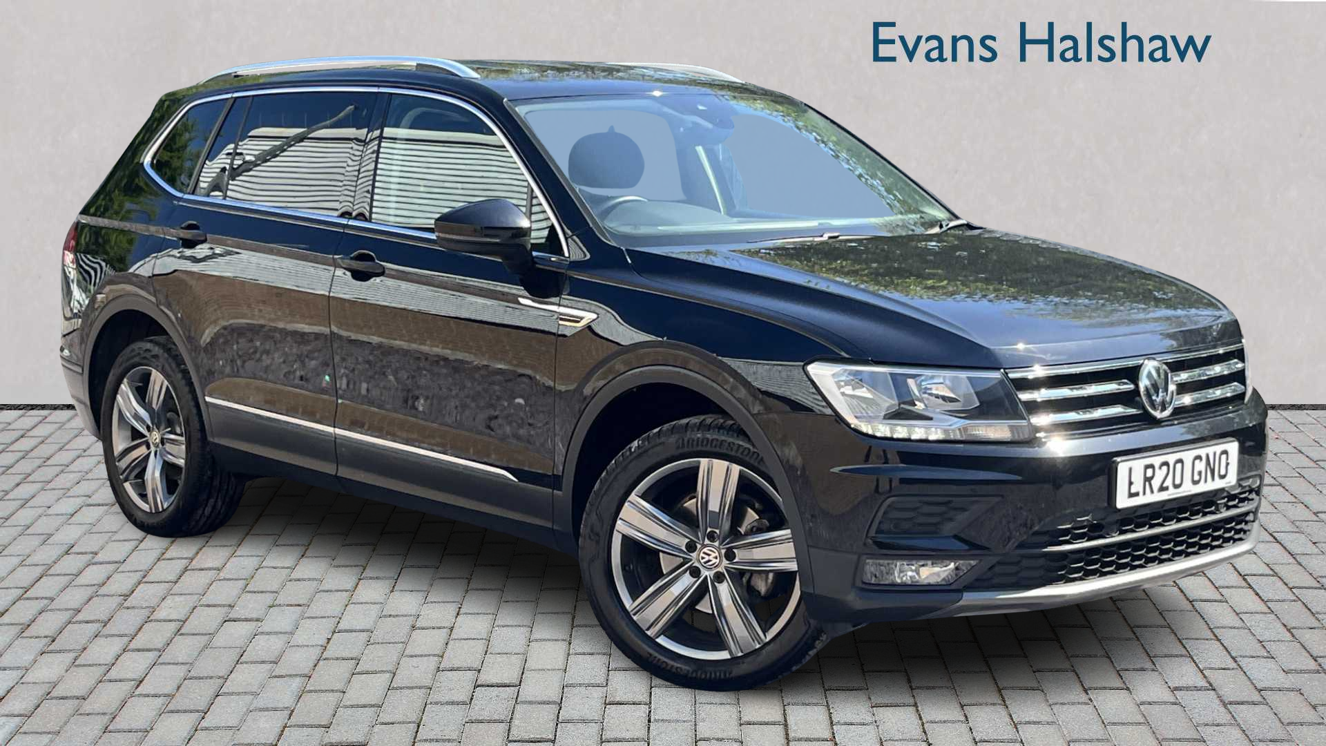 Main listing image - Volkswagen Tiguan Allspace