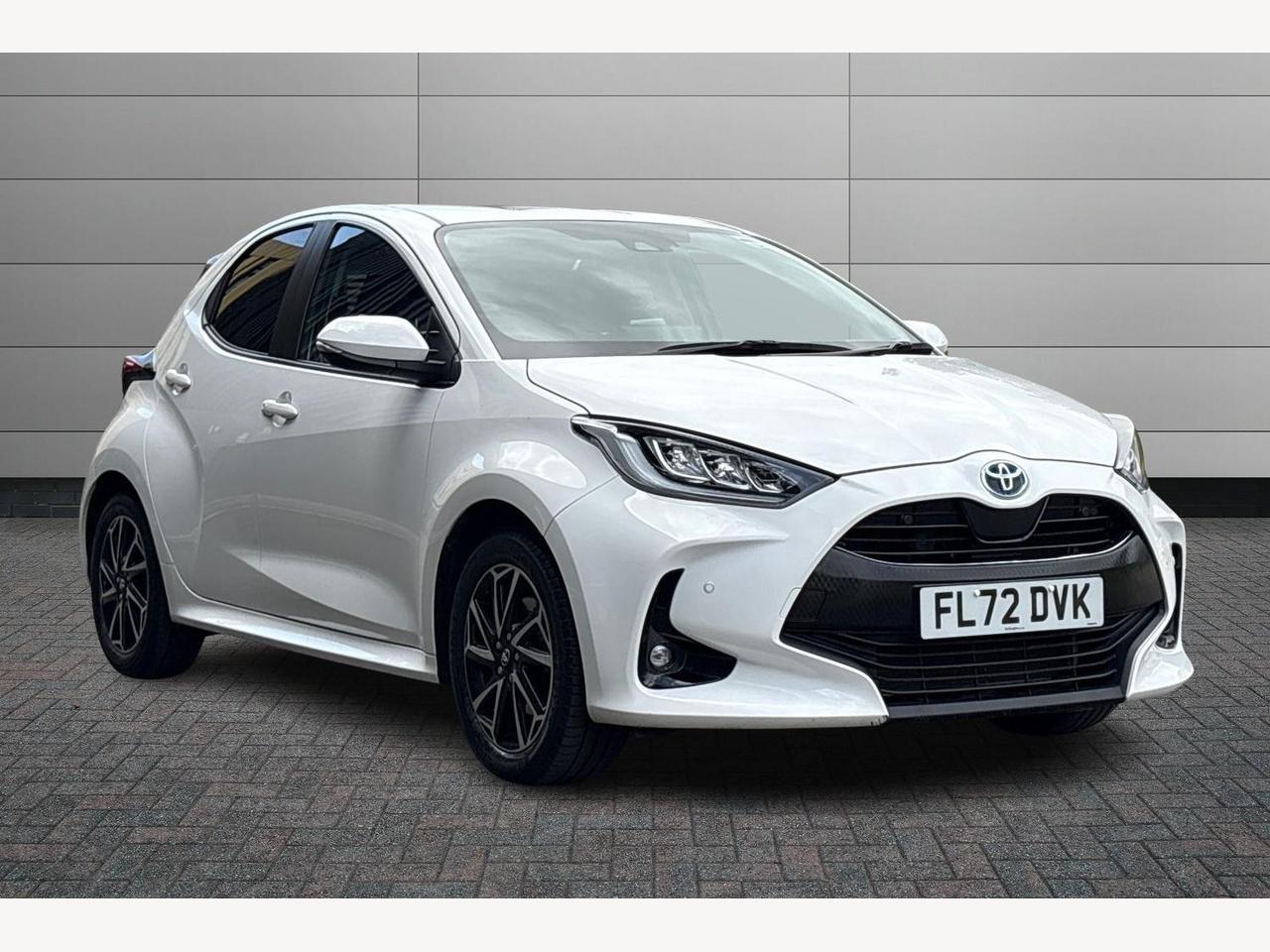 Main listing image - Toyota Yaris