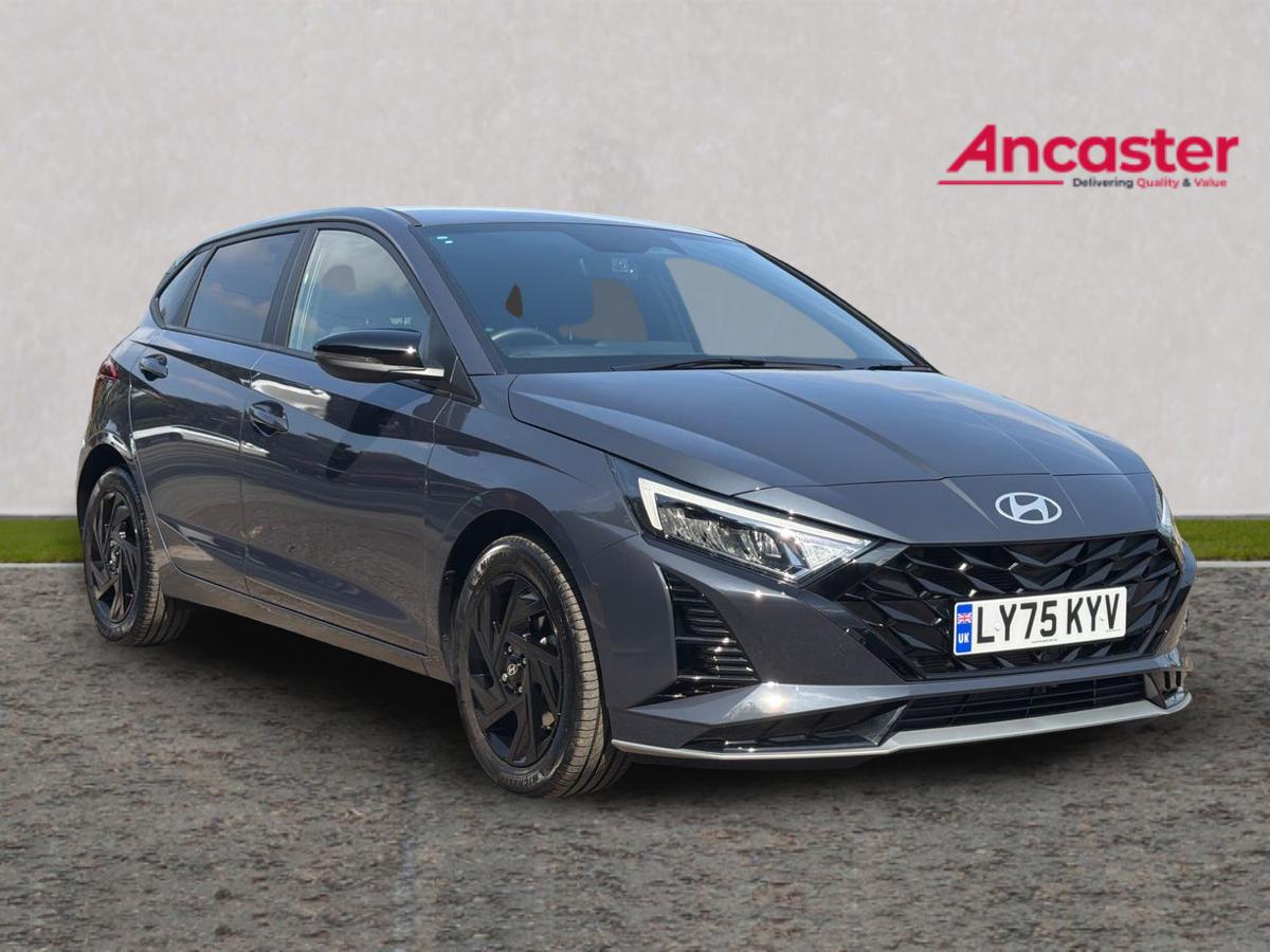 Main listing image - Hyundai i20