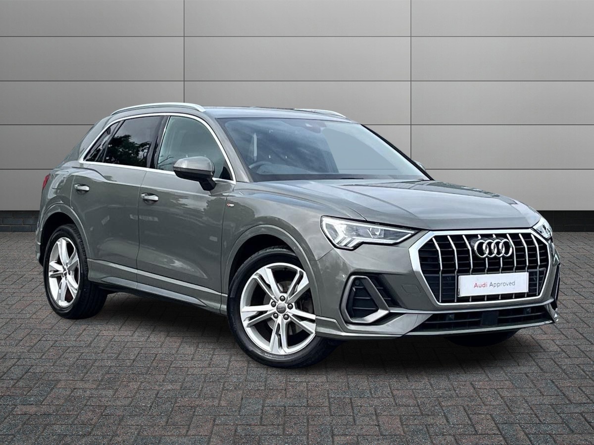 Main listing image - Audi Q3