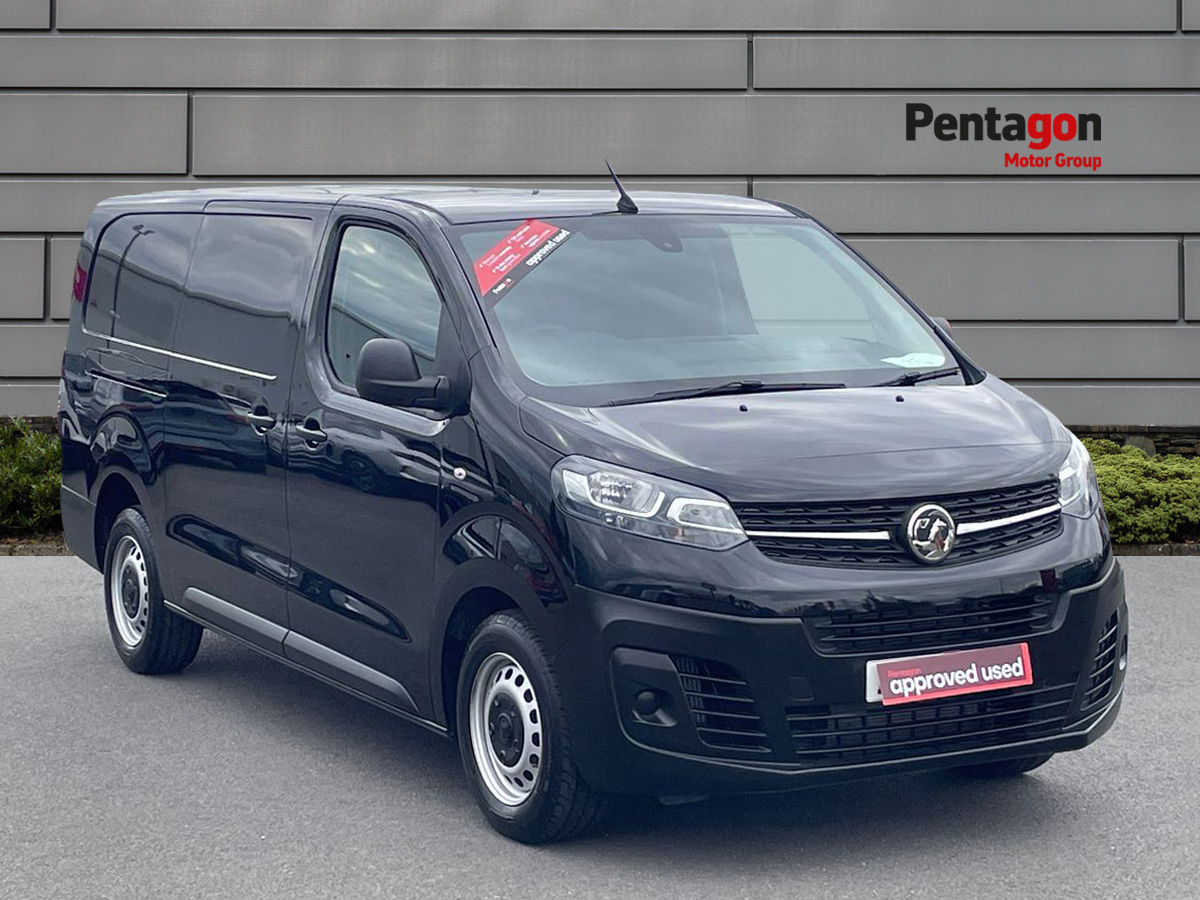 Main listing image - Vauxhall Vivaro