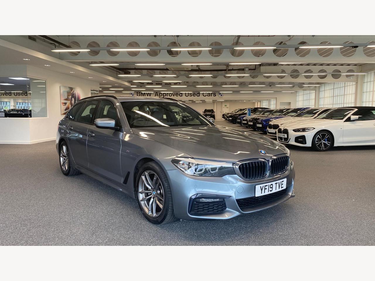 Main listing image - BMW 5 Series Touring