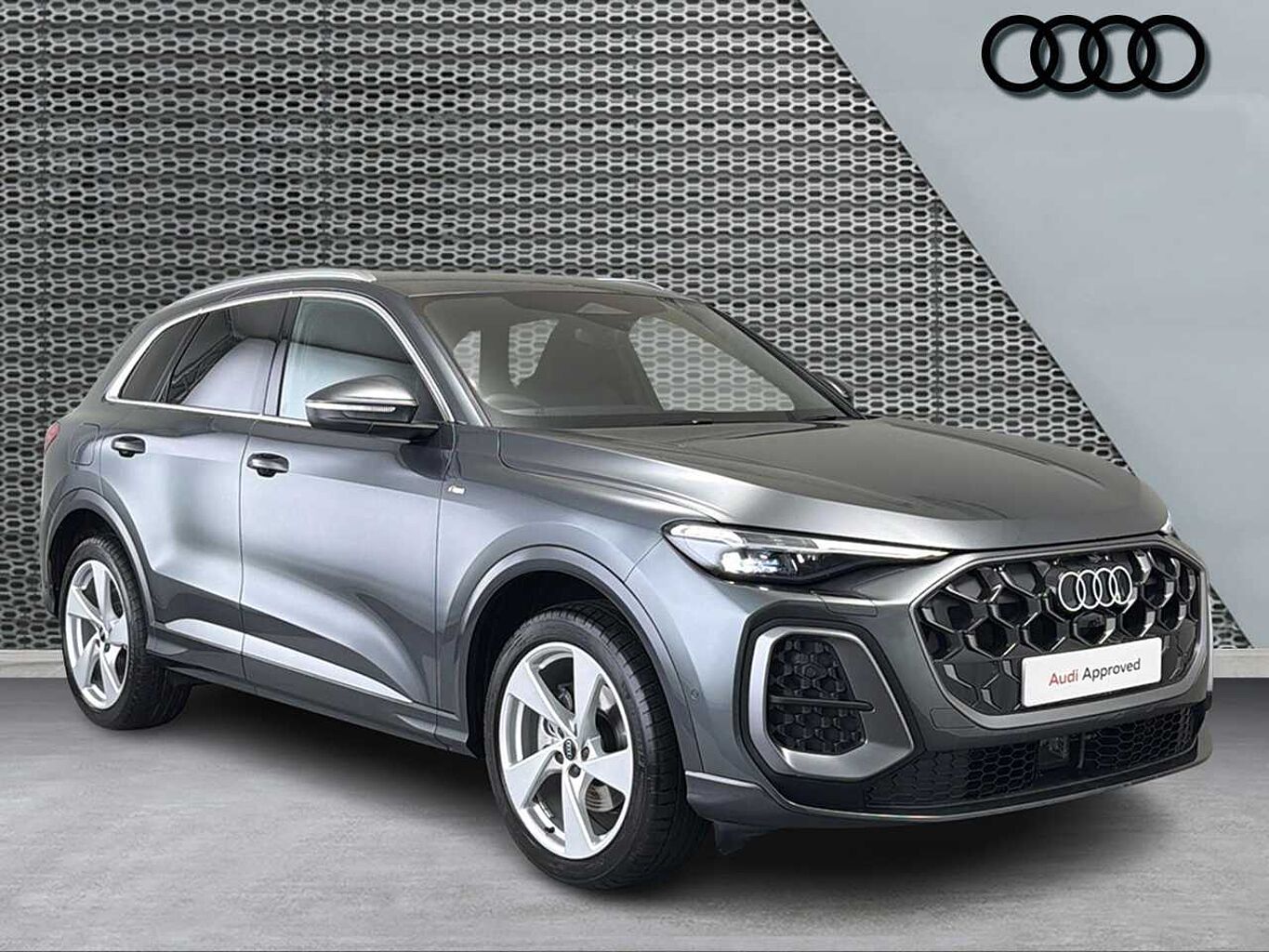 Main listing image - Audi Q5