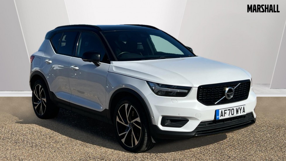 Main listing image - Volvo XC40 Recharge