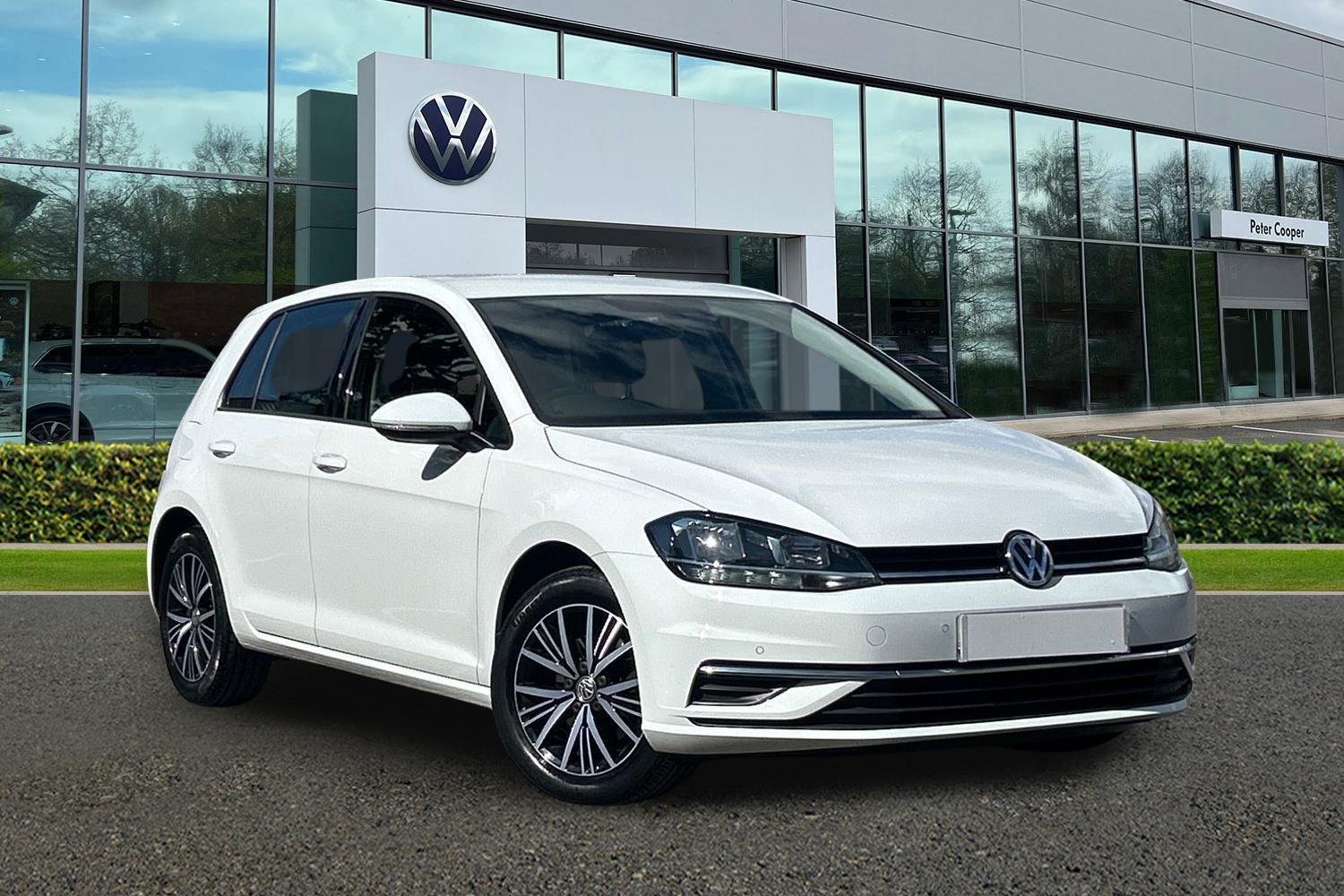 Main listing image - Volkswagen Golf