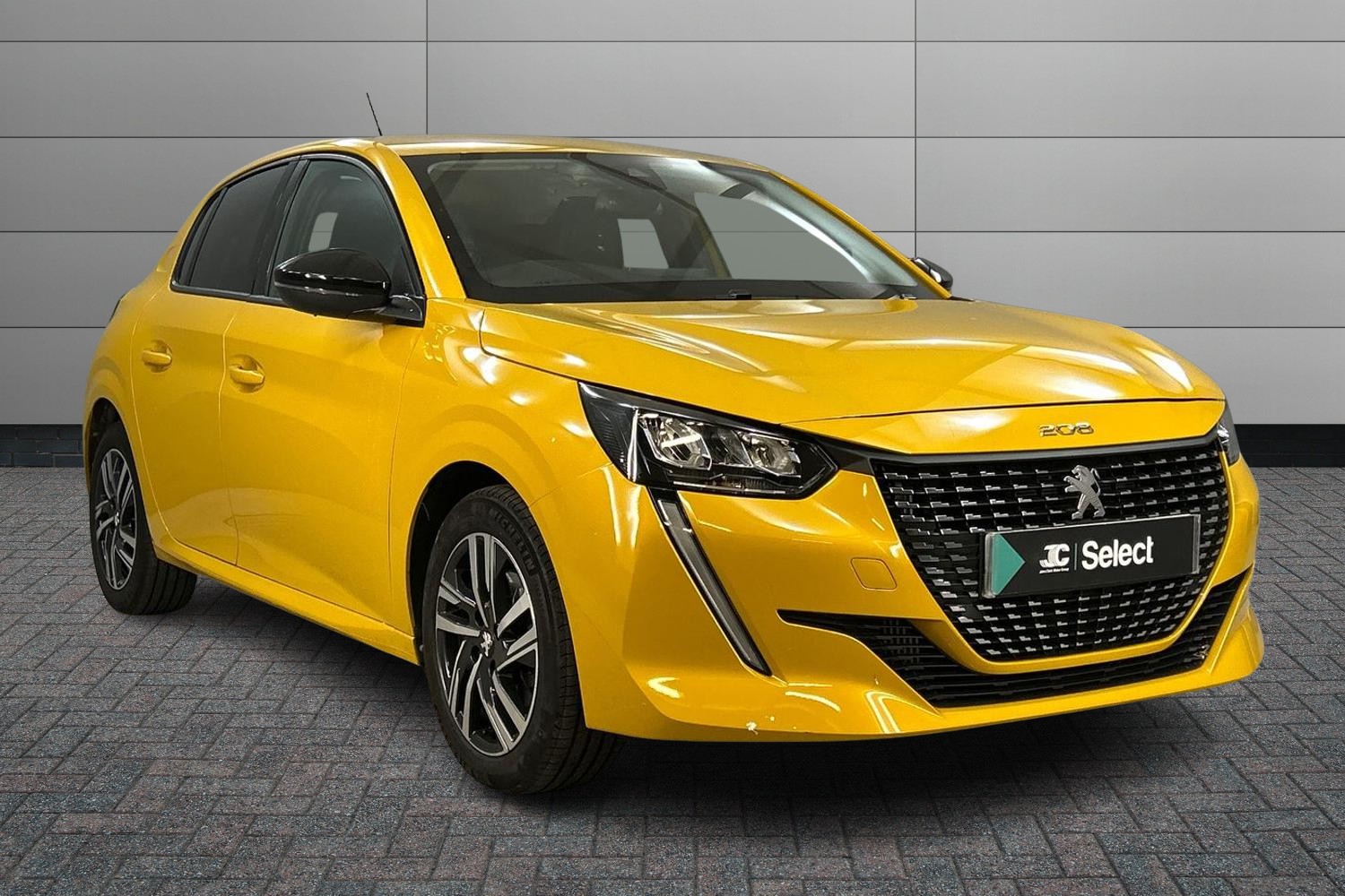 Main listing image - Peugeot 208