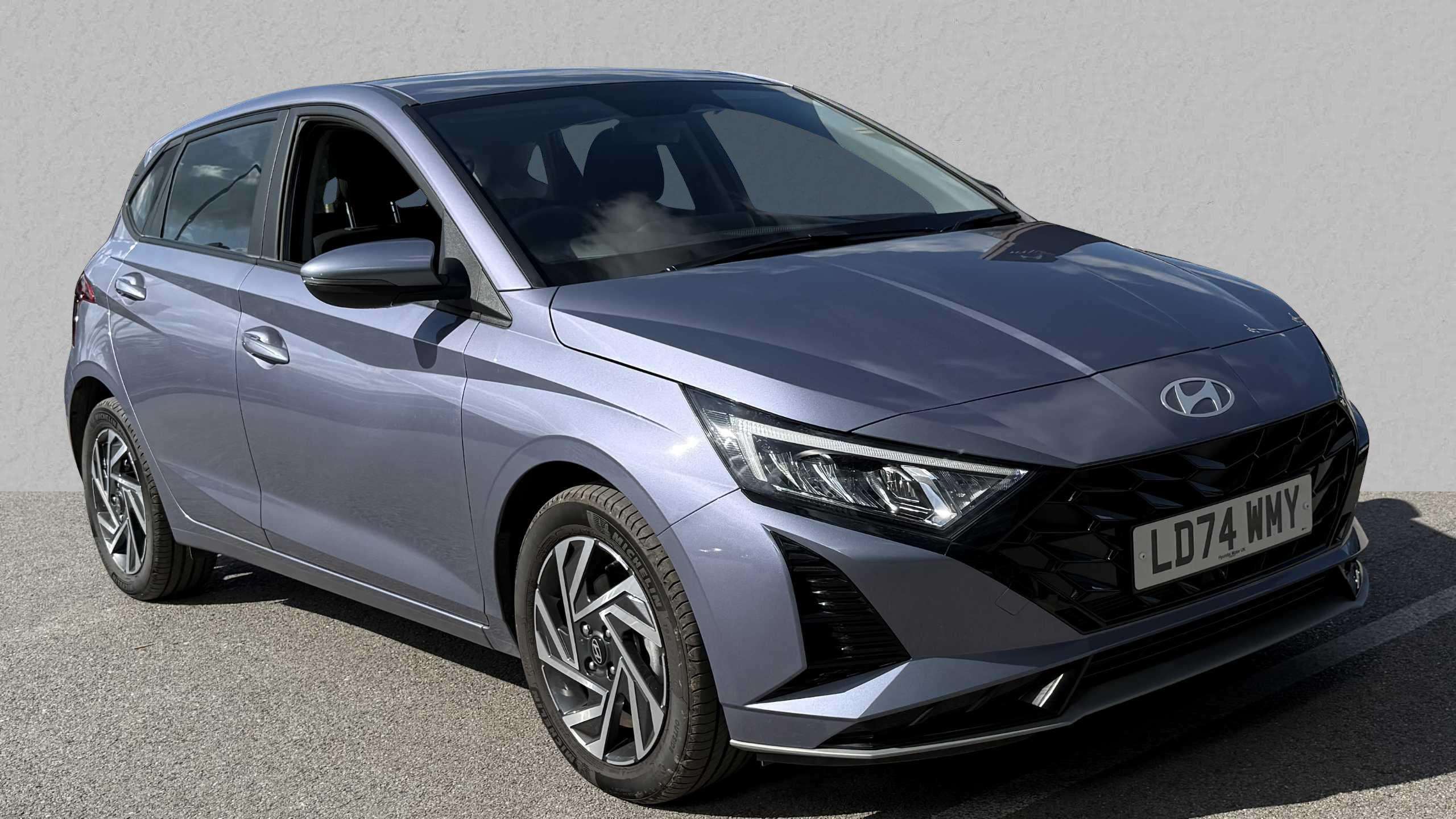 Main listing image - Hyundai i20