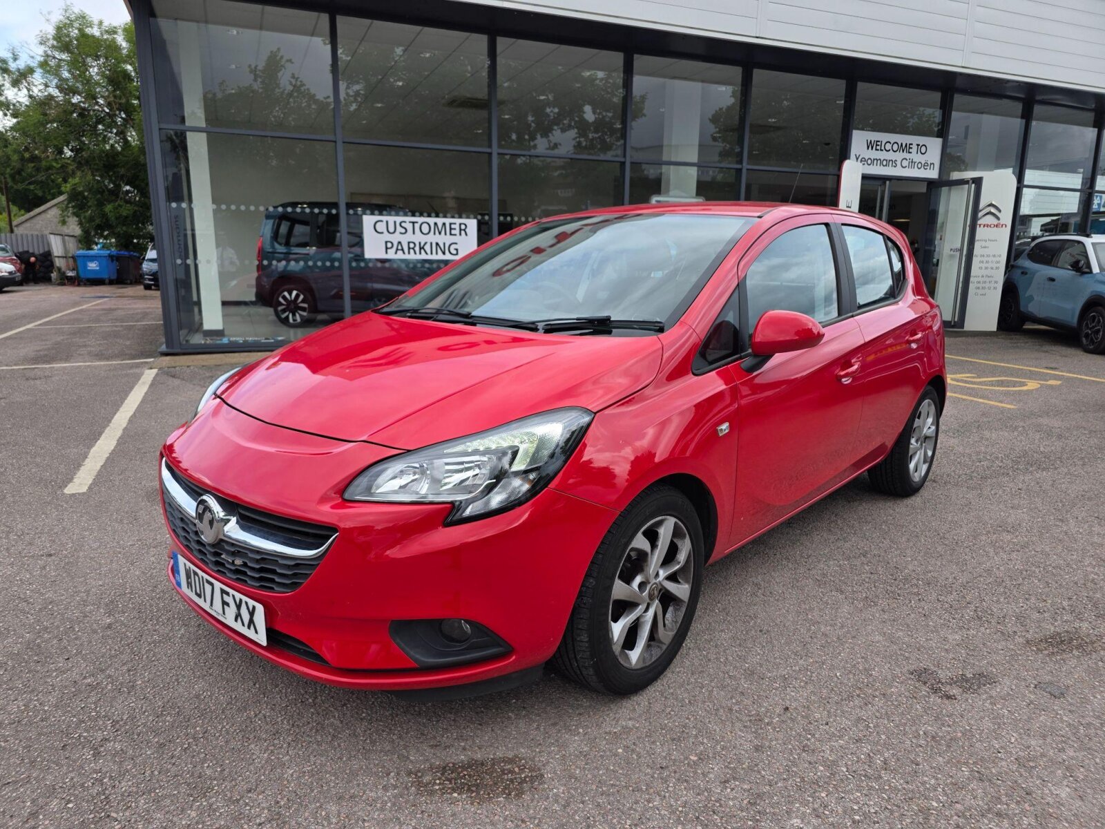 Main listing image - Vauxhall Corsa
