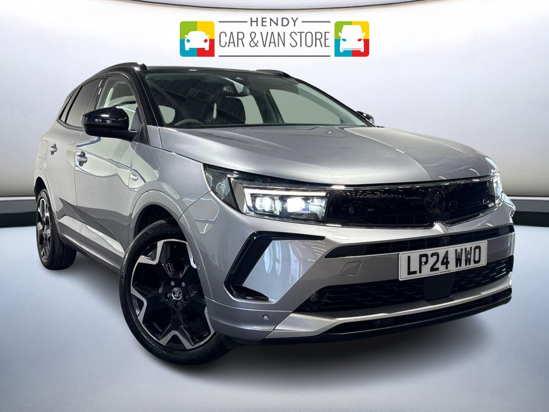 Main listing image - Vauxhall Grandland